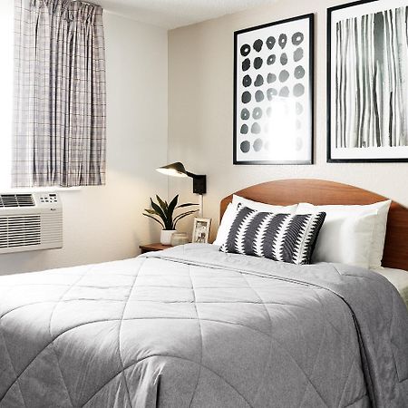 Intown Suites Extended Stay Louisville Ky - Airport Zewnętrze zdjęcie